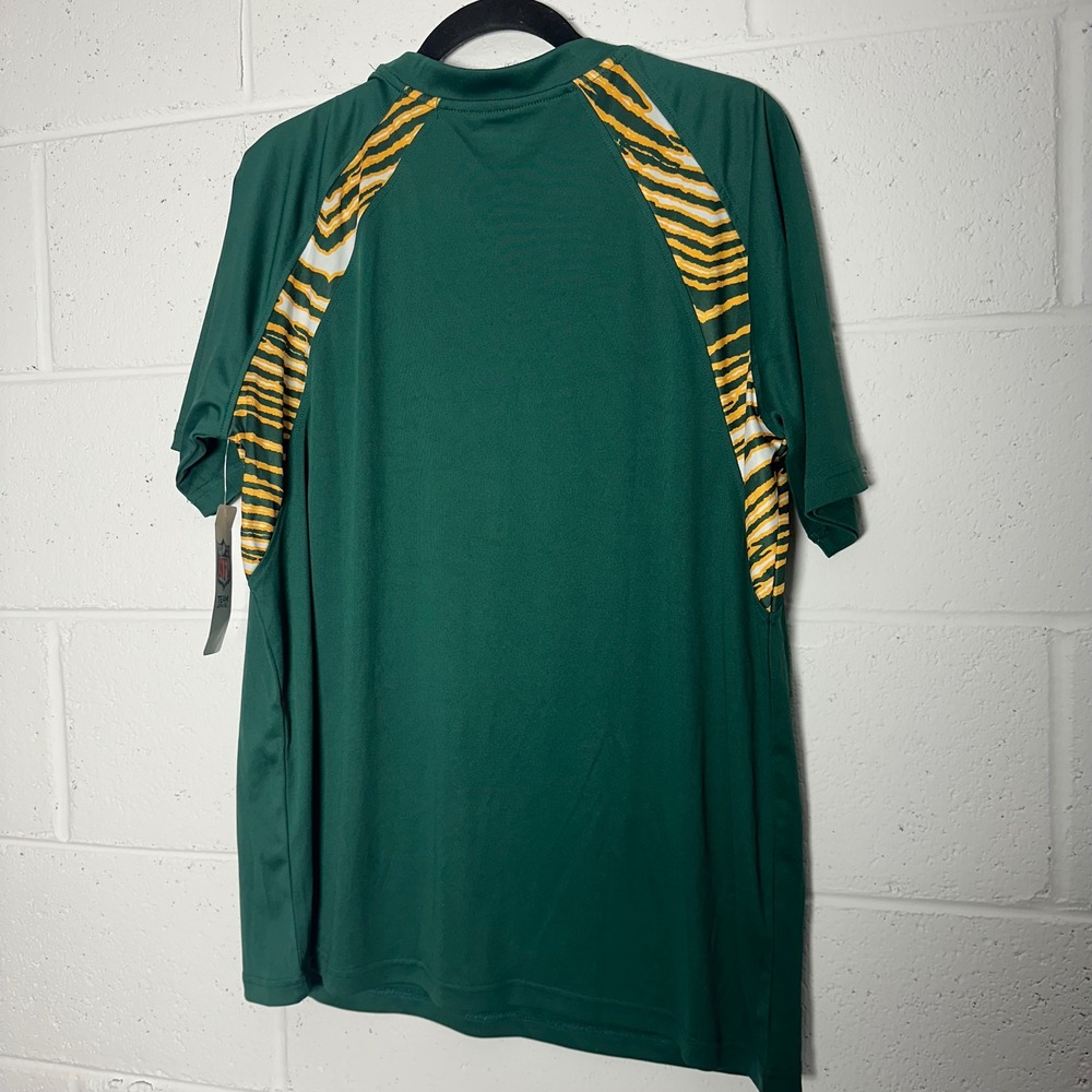 Green Bay Packers NFL Team Apparel Green Graphic T Shirt Size M - Picture 4 of 4